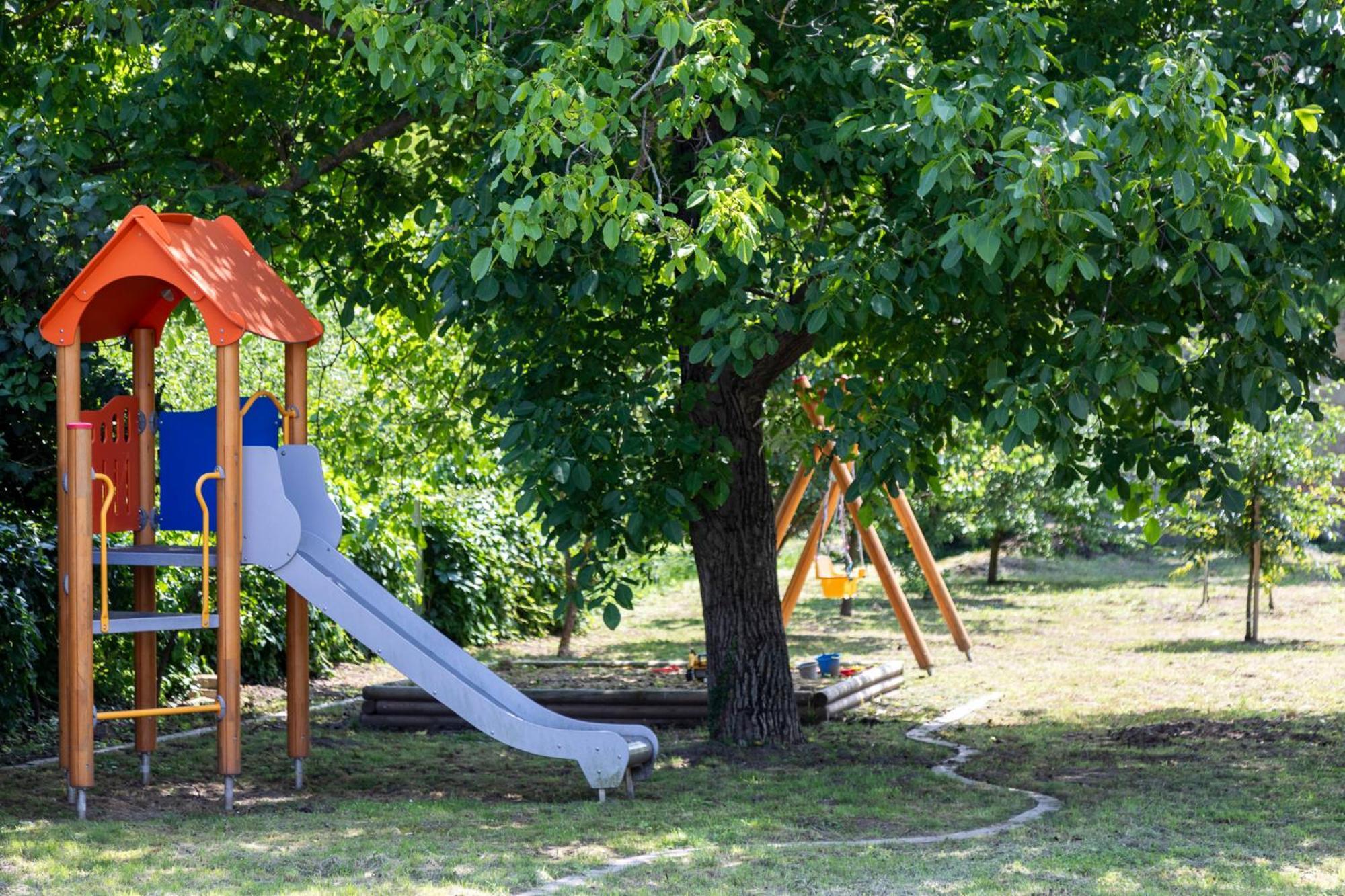 Park Apartman Sarrod 외부 사진