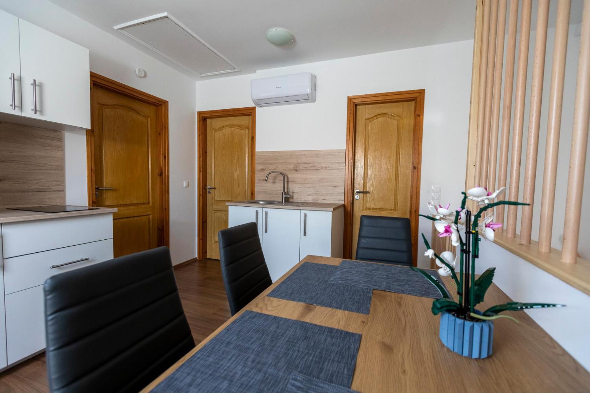 Park Apartman Sarrod 외부 사진