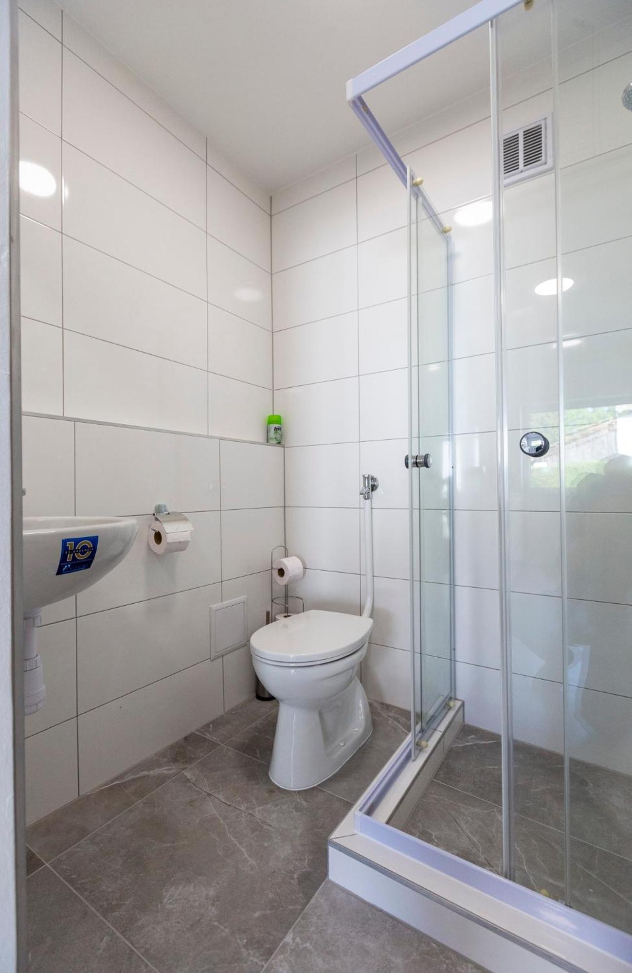 Park Apartman Sarrod 외부 사진