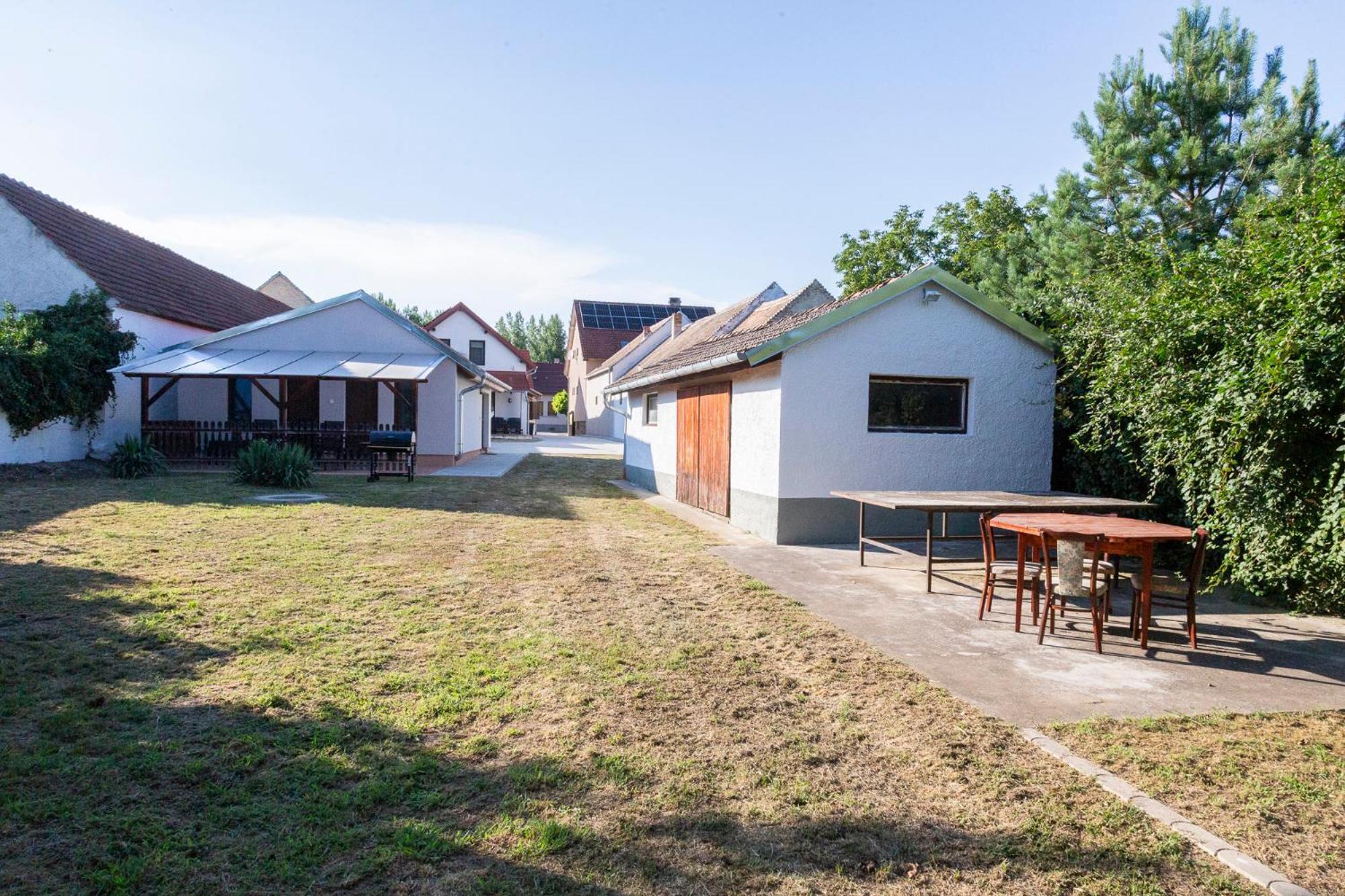 Park Apartman Sarrod 외부 사진